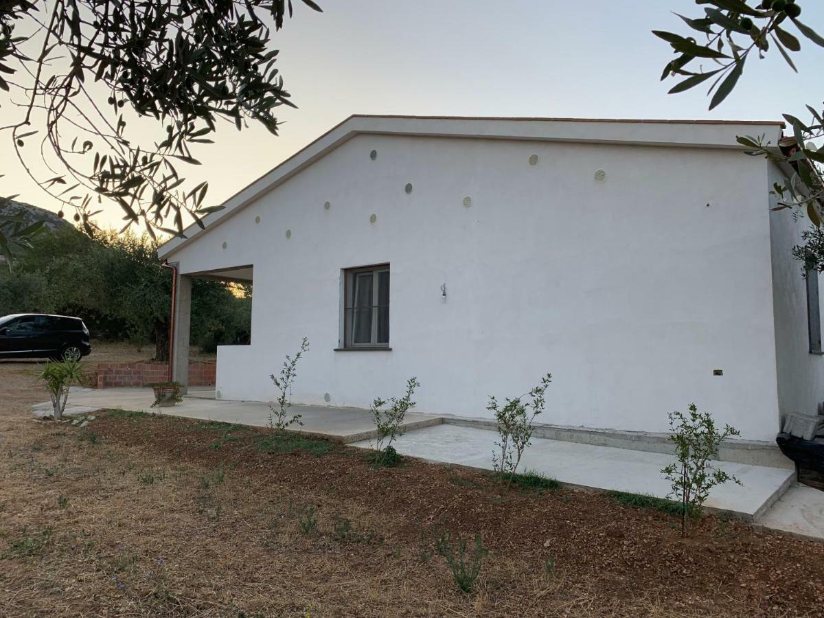 Sa Domu E Muru Galtelli Exterior photo